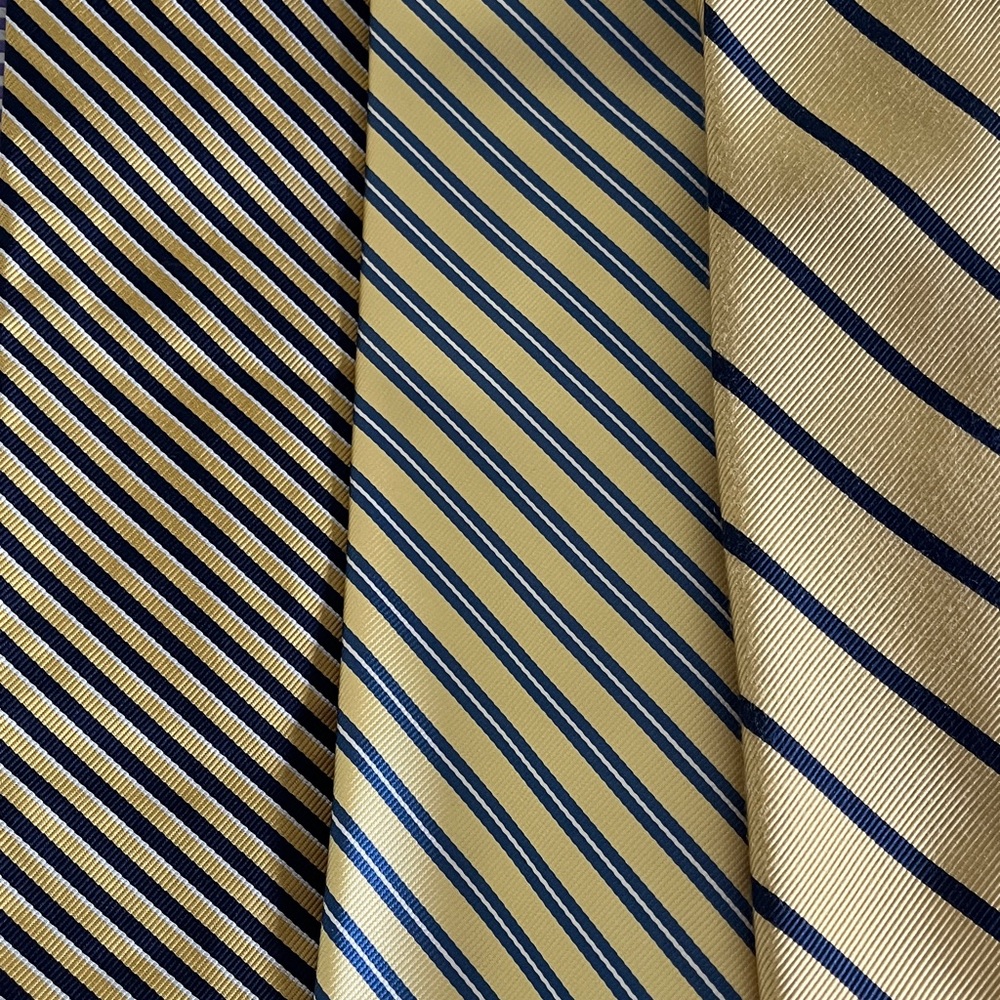 Silk Tie Collection of 11 - Picture 5 of 9
